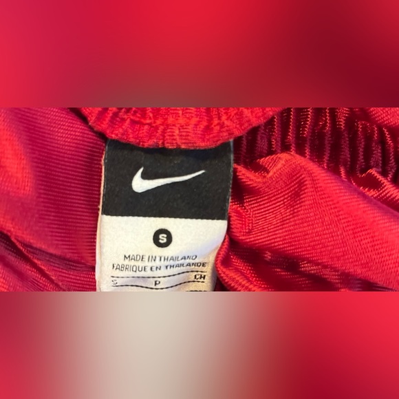 NIKE ESSENTIAL SHORTS - Picture 3 of 3